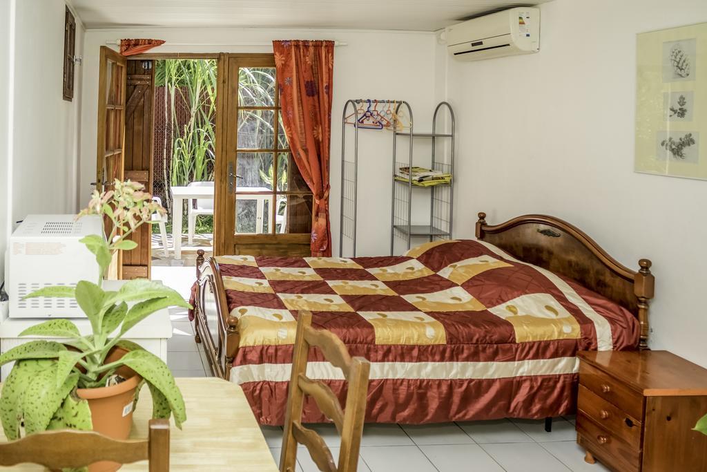 Appartamento Studio Anse L'Etang Tartane Esterno foto