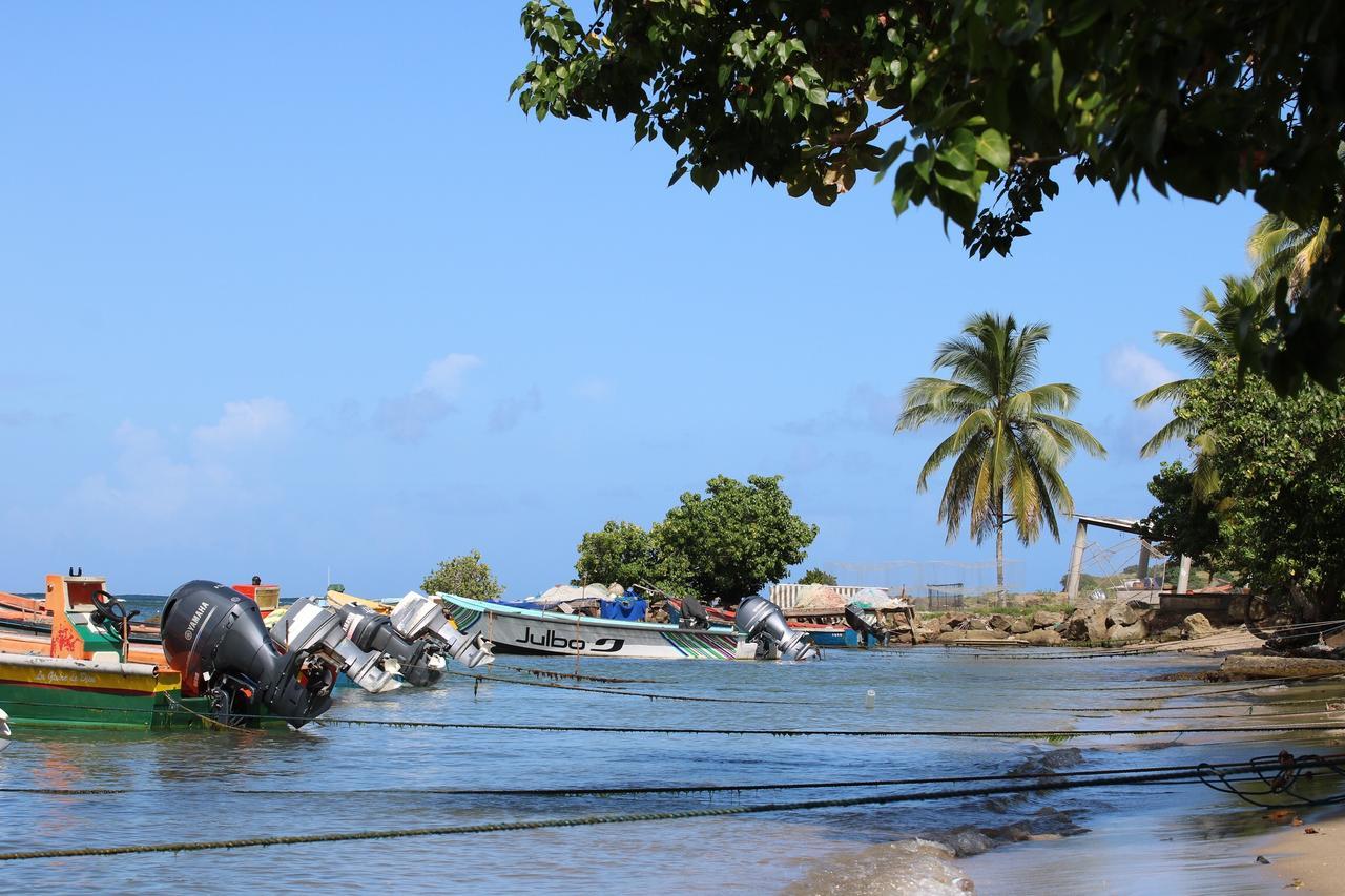 Appartamento Studio Anse L'Etang Tartane Esterno foto